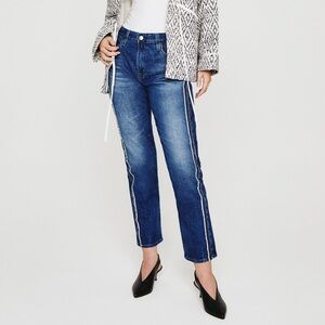 AG Ex-Boyfriend Slouchy Slim Size 26 Nwot